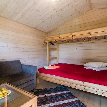 Nyaraló Reta Puhkemajad